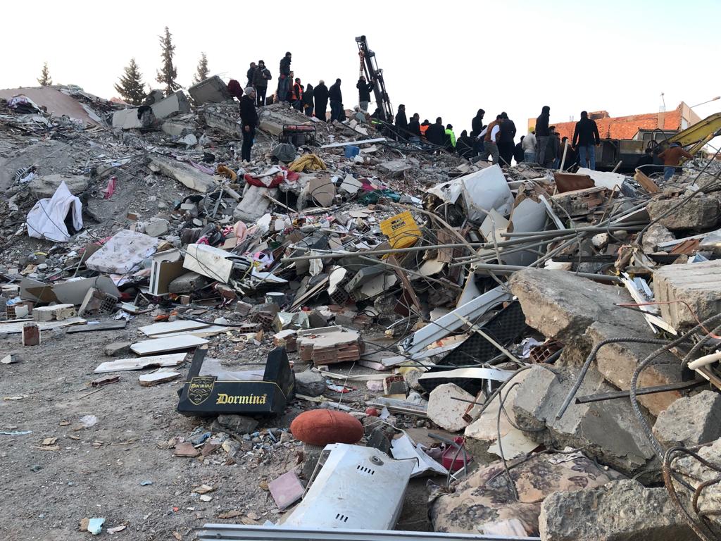 "Döndüğümde ceset ve moloz kokuyordum"